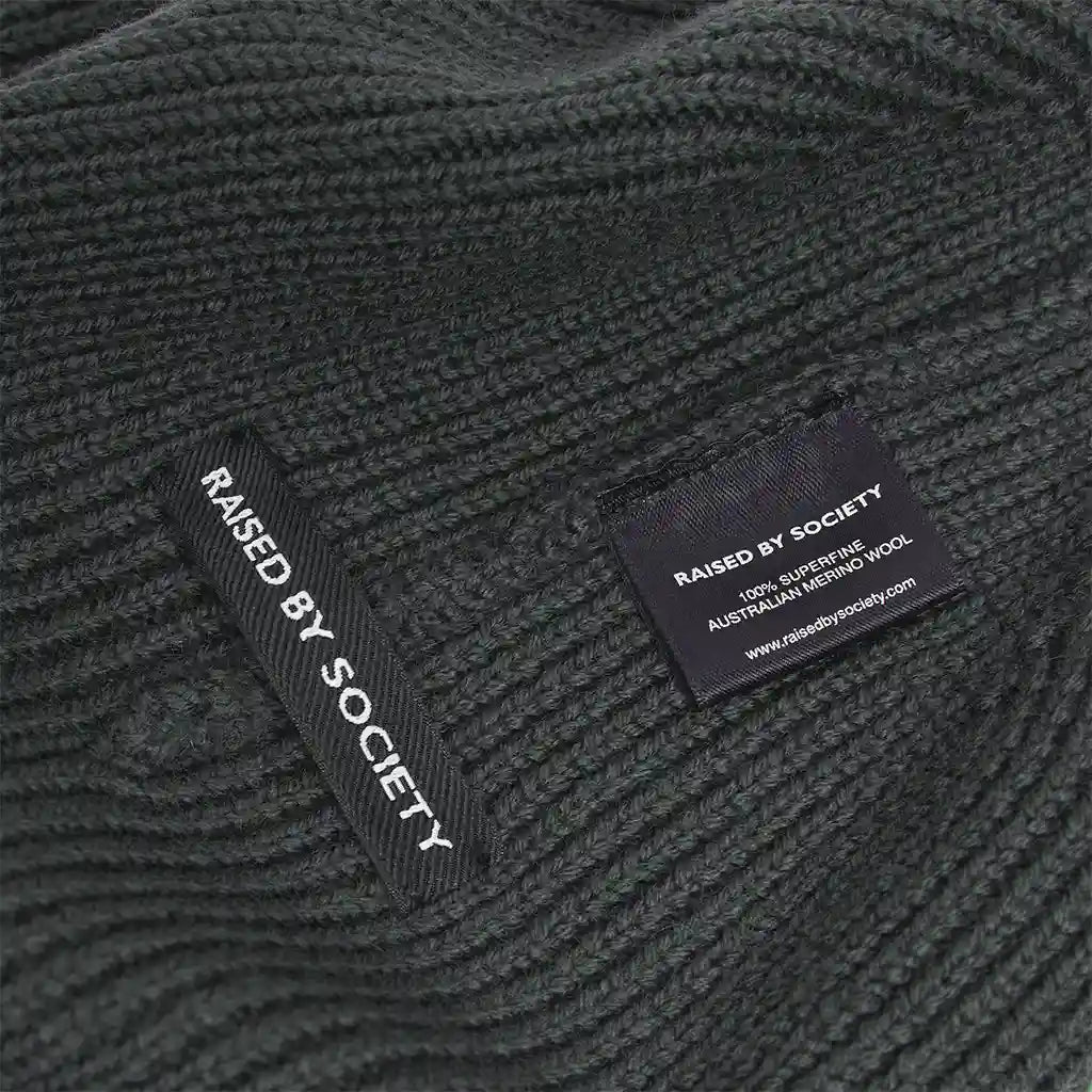 CHARCOAL SHORT BEANIE