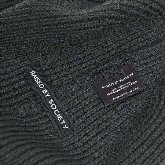 CHARCOAL SHORT BEANIE