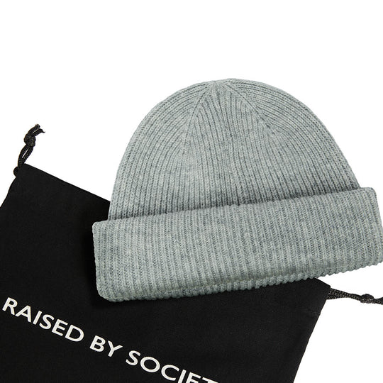 LIGHT GREY SHORT BEANIE